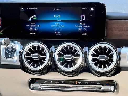 Certified 2022 Mercedes-Benz GLB 250 GLB 250 image 17