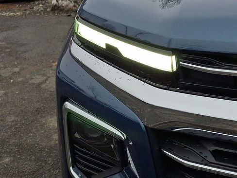 Used 2026 Chevrolet Traverse LT w/ Driver Confidence Package image 34