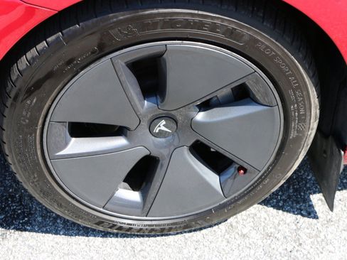 Used 2022 Tesla Model 3 Long Range AWD/4WD image 14