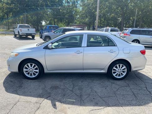 Used 2009 Toyota Corolla image 2