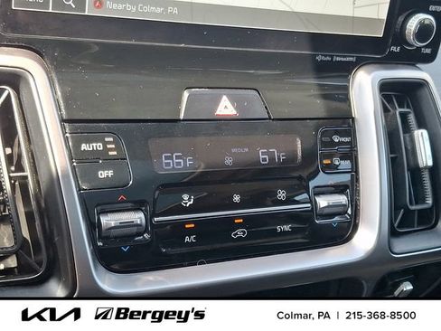 Certified 2023 Kia Sorento S w/ Panoramic Sunroof Package AWD/4WD image 20