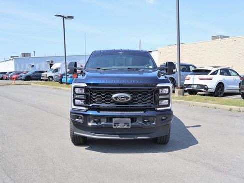 Used 2025 Ford F250 Lariat w/ Black Appearance Package AWD/4WD image 10