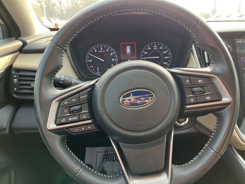 Used 2024 Subaru Outback Premium image 19