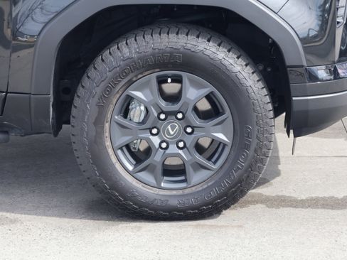 Certified 2024 Lexus GX 550 image 11