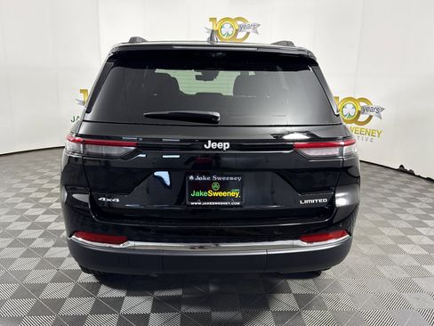 New 2025 Jeep Grand Cherokee Limited w/ Luxury Tech Group II image 6