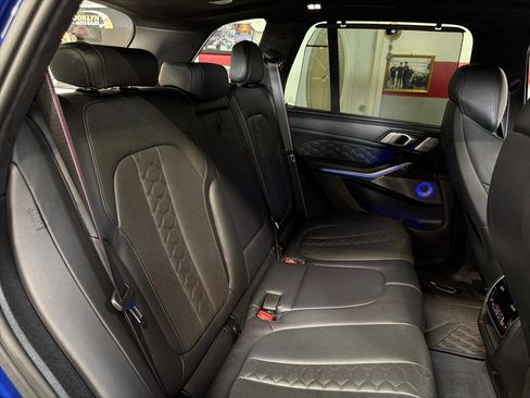 Used 2020 BMW X5 M Competition w/ Executive Package AWD/4WD image 24