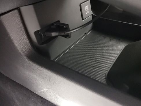 Used 2020 Honda Civic LX image 30