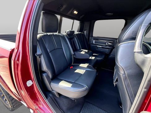 Used 2018 RAM 1500 Limited RWD image 28