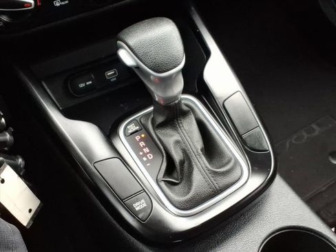 Certified 2021 Kia Soul LX image 17