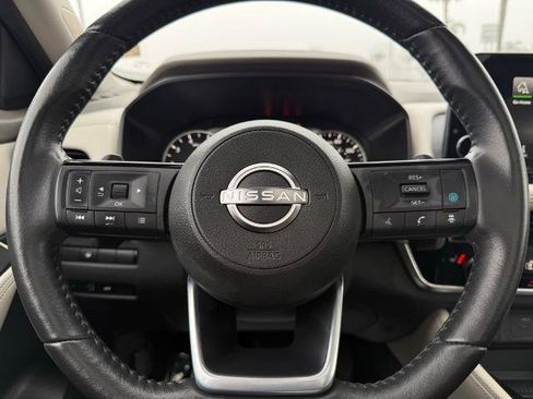 Certified 2023 Nissan Rogue SL w/ SL Premium Package image 24