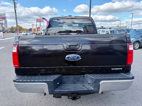 Used 2014 Ford F250 XLT w/ Snow Plow Prep Package image 5