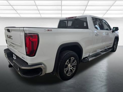 Used 2023 GMC Sierra 1500 SLT w/ SLT Convenience Package image 5