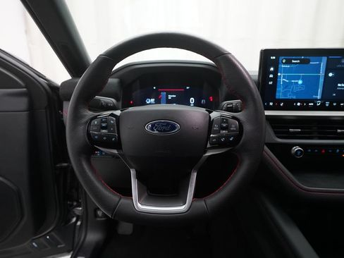 Used 2026 Ford Explorer ST-Line AWD/4WD image 4