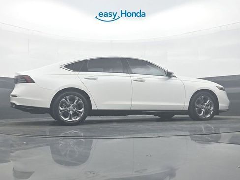 Used 2024 Honda Accord EX-L image 34