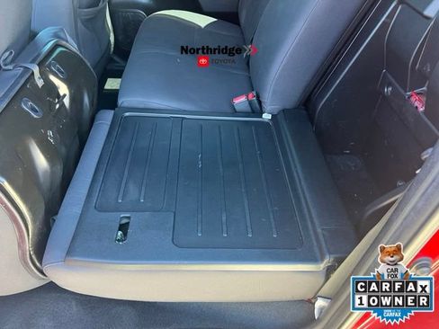 Used 2018 Toyota Tacoma TRD Sport w/ Technology Package RWD image 36