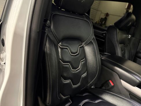 Used 2022 RAM 1500 Big Horn AWD/4WD image 14