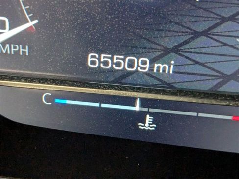 Certified 2023 GMC Yukon XL SLT image 18