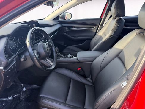 Used 2025 MAZDA MAZDA3 s image 9