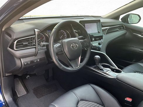 Certified 2023 Toyota Camry SE w/ Convenience Package image 13