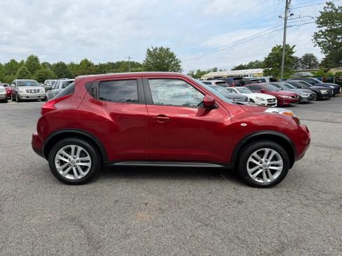 Used 2013 Nissan Juke SV AWD/4WD image 6
