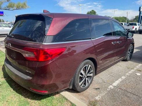 Used 2018 Honda Odyssey Elite image 5