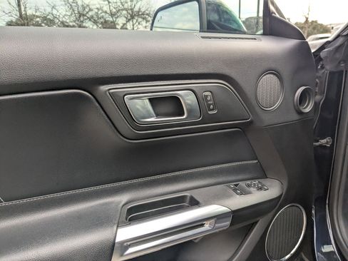 Used 2021 Ford Mustang GT Premium image 11