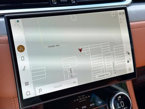 New 2026 Jaguar F-PACE R-Dynamic S image 32