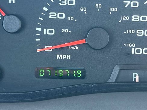 Used 2003 Ford F250 XL AWD/4WD image 15