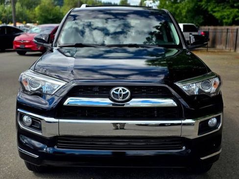 Used 2018 Toyota 4Runner Limited AWD/4WD image 2