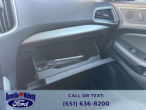 Used 2024 Ford Edge SEL w/ Convenience Package image 18