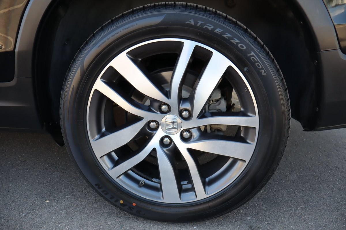 Used 2016 Honda Pilot Touring image 45