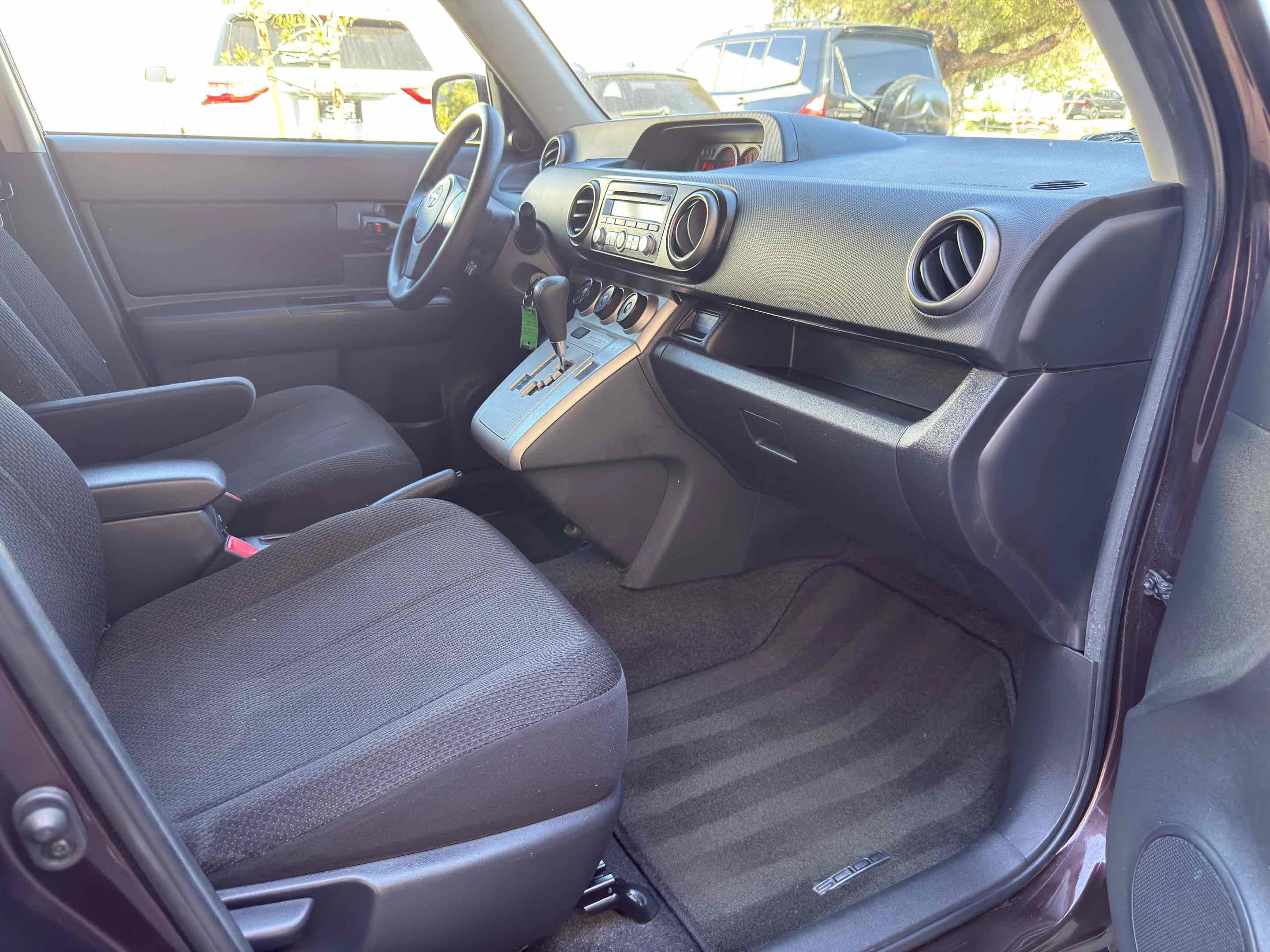 Used 2008 Scion xB FWD image 34