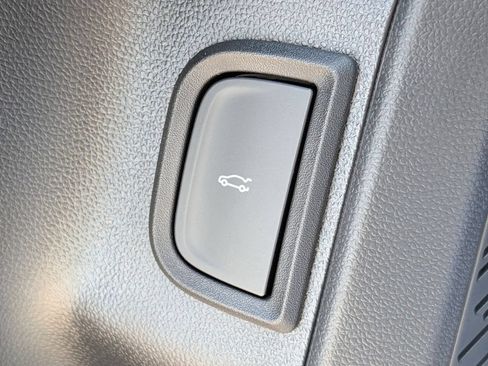 New 2026 GMC Terrain AT4 w/ Convenience Package III AWD/4WD image 47