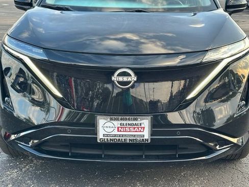Used 2024 Nissan Ariya AWD image 9