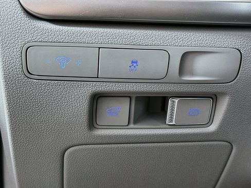 Used 2024 Hyundai Palisade SEL FWD image 17