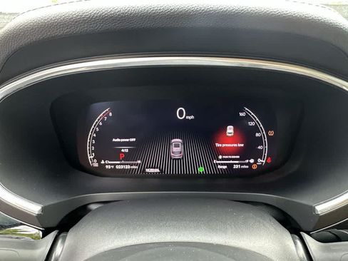 Used 2025 Acura MDX SH-AWD image 23