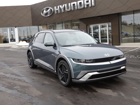 New 2026 Hyundai Ioniq 5 Limited image 1