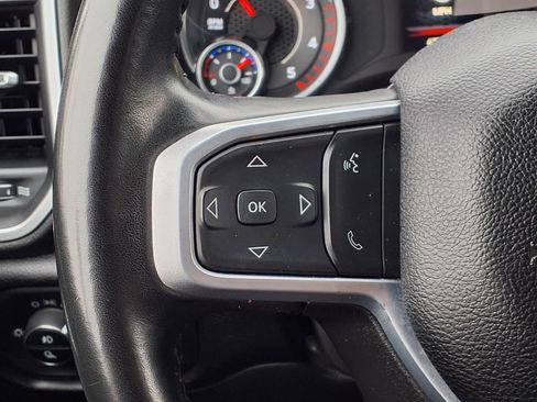 Used 2024 RAM 2500 Big Horn AWD/4WD image 15