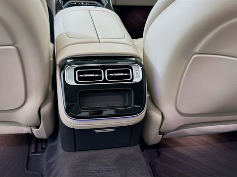 Used 2023 Mercedes-Benz S 580 4MATIC Sedan image 28