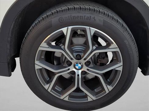 Used 2021 BMW X1 sDrive28i w/ Convenience Package image 4
