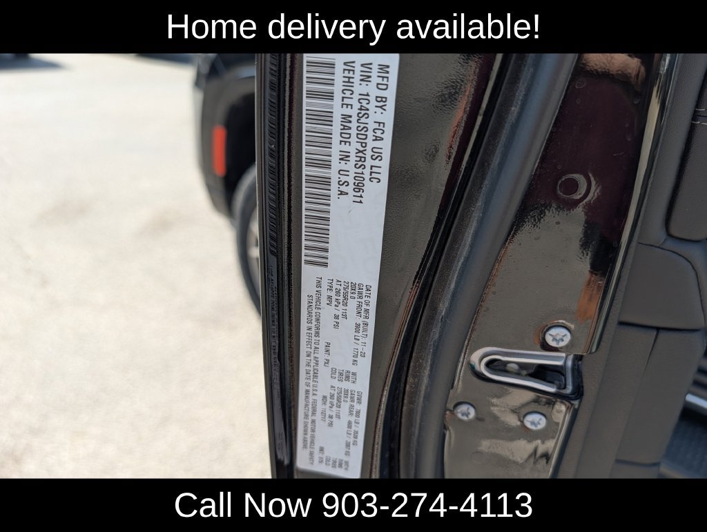 Used 2024 Jeep Wagoneer L Series III AWD/4WD image 39