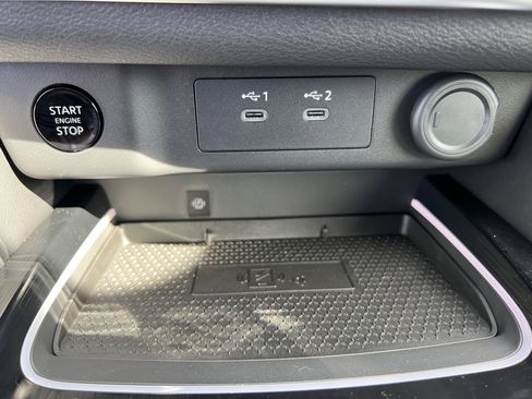 New 2026 Nissan Rogue Platinum image 17