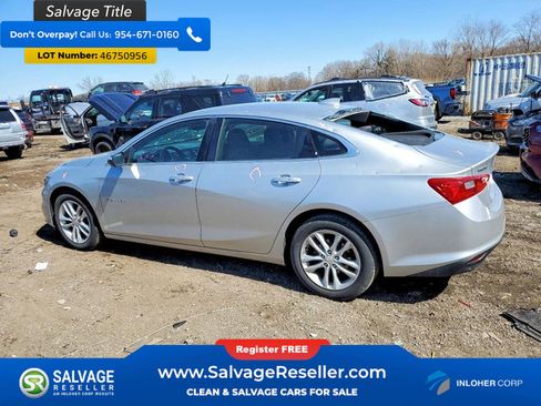Used 2018 Chevrolet Malibu LT image 2