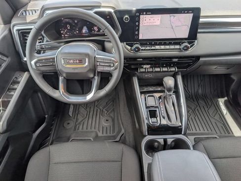 Used 2025 GMC Canyon Elevation w/ Convenience Package RWD image 8