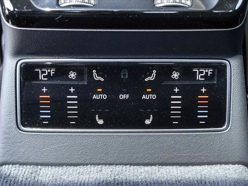 New 2026 Audi A6 Premium Plus AWD/4WD image 21