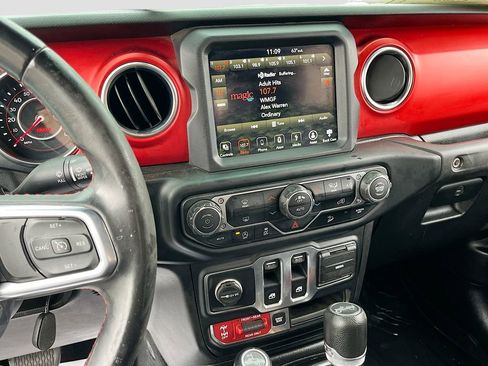 Certified 2019 Jeep Wrangler Rubicon image 14