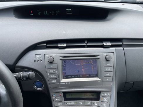 Used 2012 Toyota Prius Three FWD image 18