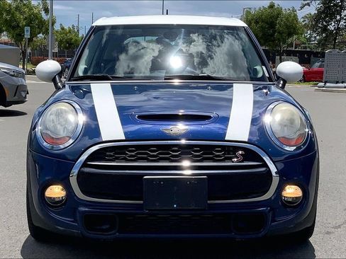 Used 2018 MINI Cooper S FWD image 3