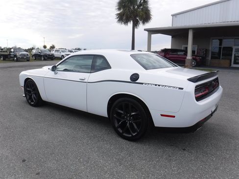 Used 2022 Dodge Challenger GT w/ Blacktop Package image 7