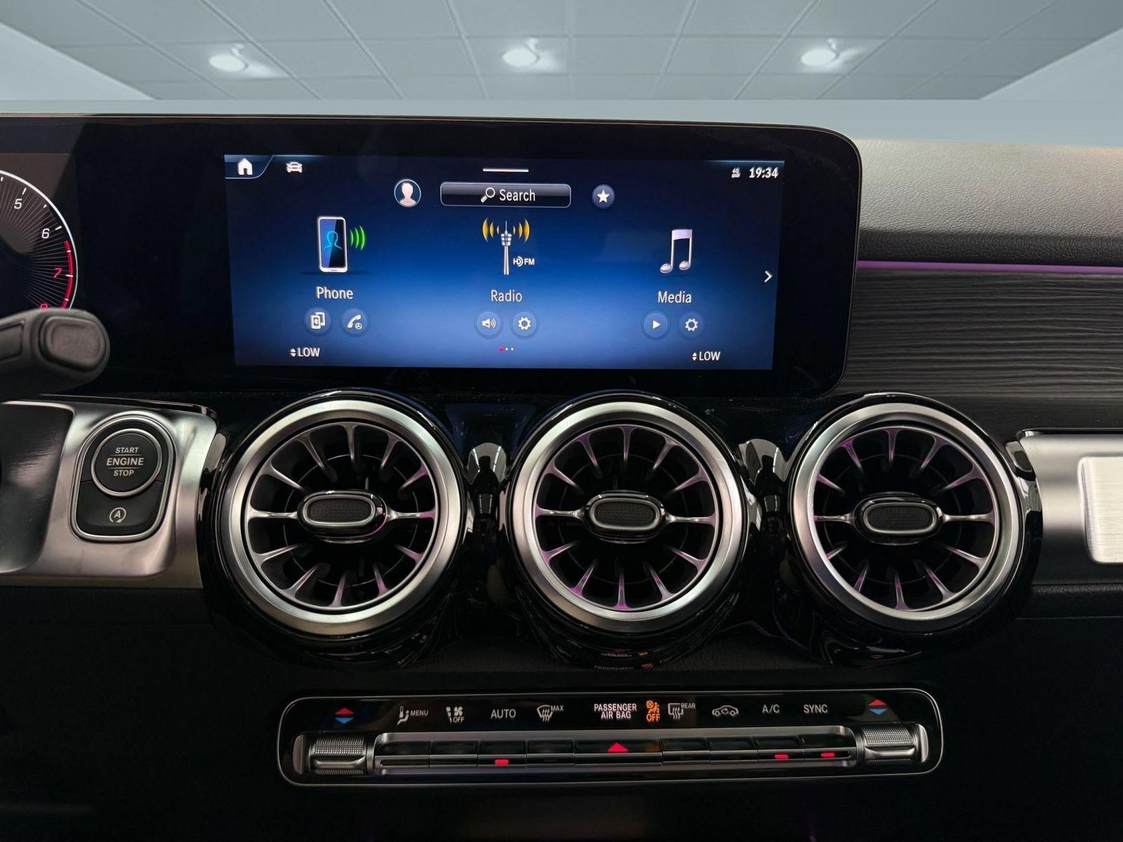 New 2026 Mercedes-Benz GLB 250 image 16